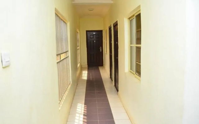Kenfeli International Palmbeach Hotel