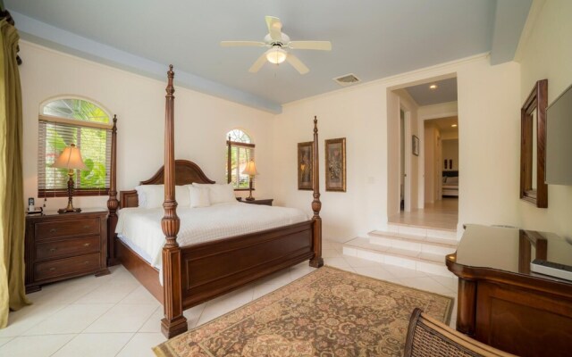 Colina 8E Family - Condo