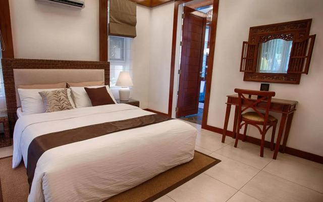 Vida Homes Condo Resort