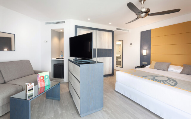 Hotel Riu Vistamar