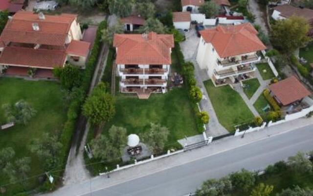 Ioannis Apartments