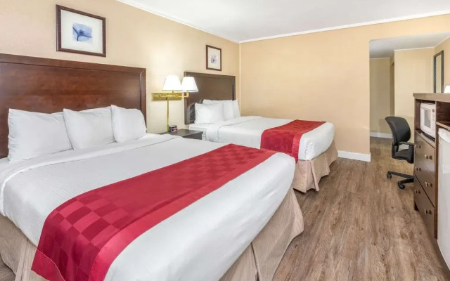 Ramada Coquitlam
