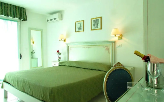 Hotel Oasi