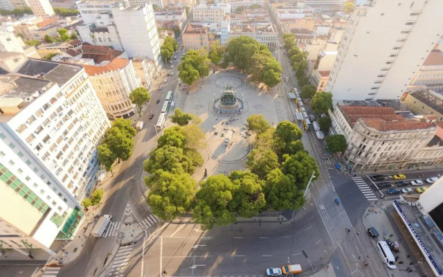 SUH Centro 03 metro e rio antigo