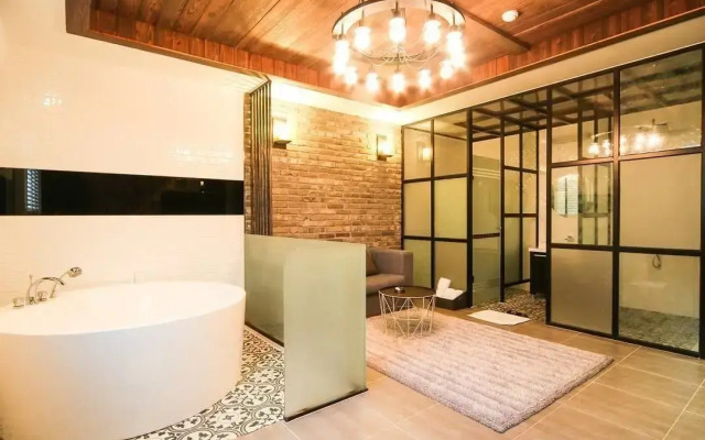 Ryn Boutique Hotel
