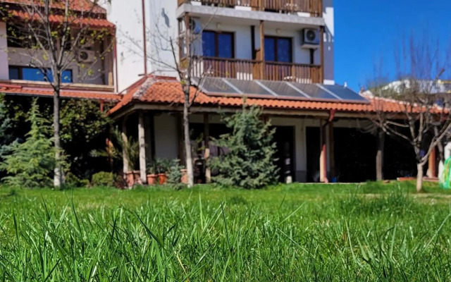 Семеен хотел Къща Тодорови