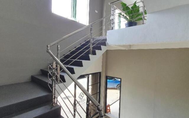 RedDoorz Plus near Siloam Hospital Balikpapan