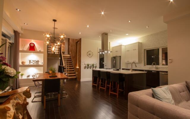 Lux Exec Home HFX Waterfront Pool Hot Tub