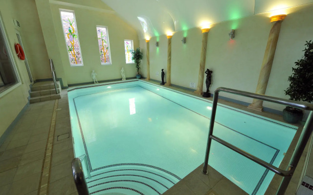 Clifton Park Hotel - Exclusive to Adults