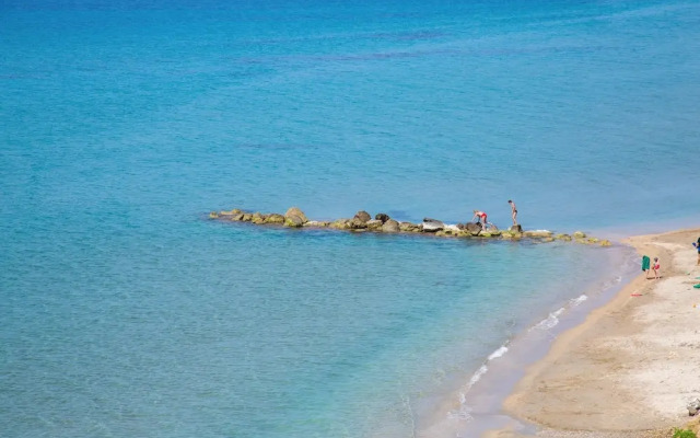 Yialos Villa