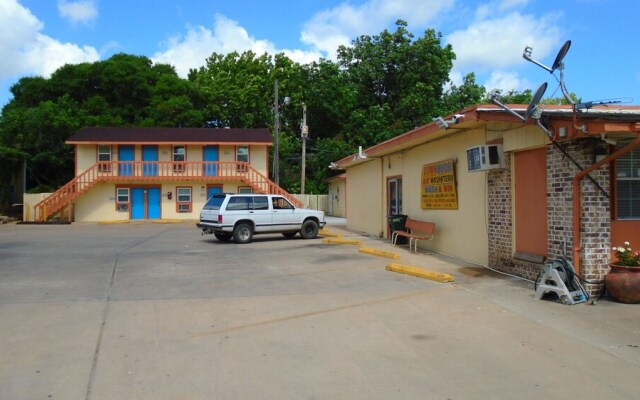 Town House Motel