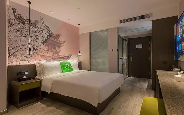 ibis Styles Wuhan Optics Valley Square Hotel
