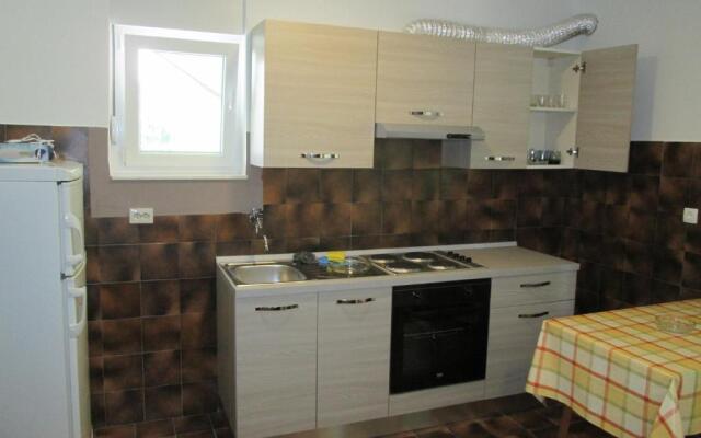 Velin Apartment