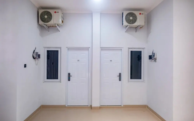 RedDoorz near STIE YKPN 3