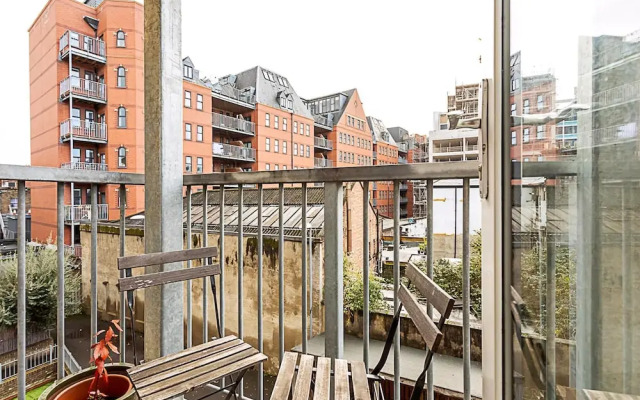 Bright Flat in Historic Whitechapel