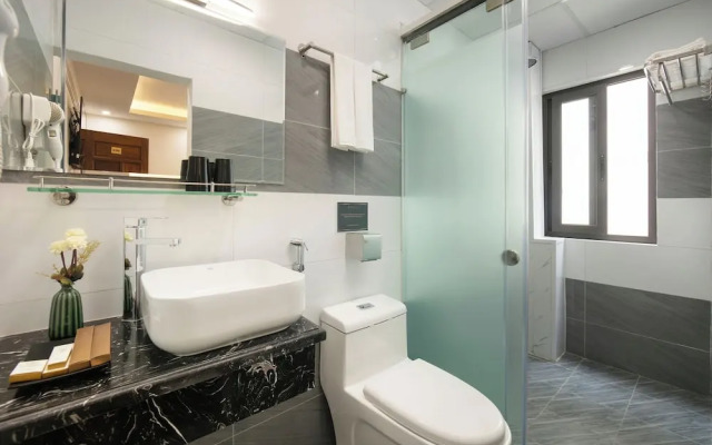 Trang Trang Luxury Hotel