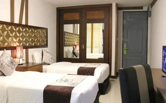 Leelawadee Resotel Raminthra 23