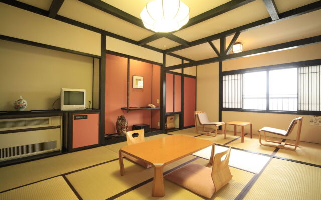 Omiya Ryokan