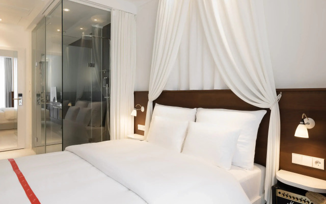 Ruby Rosi Hotel Munich