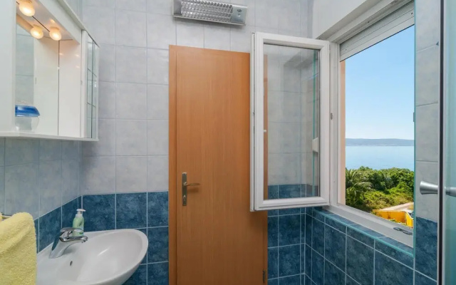 Nice Home in Podstrana With Wifi and 0 Bedrooms