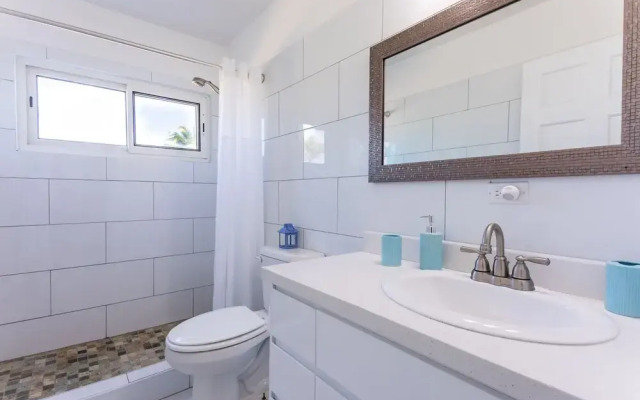 Coralito Bay Suites & Villas