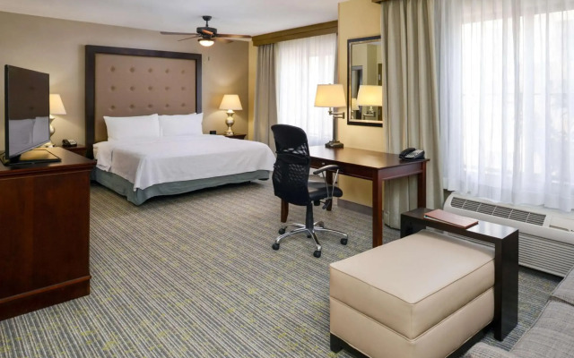 Homewood Suites by Hilton Fresno