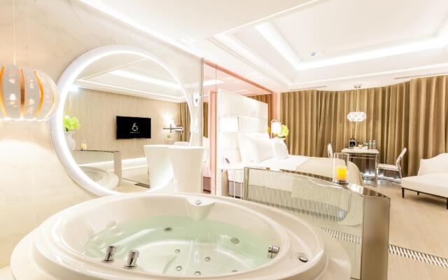 Six Star Motel - Taoyuan