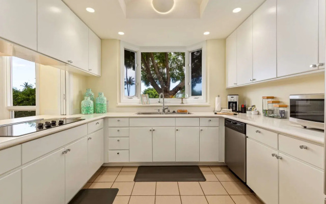 The Islands at Mauna Lani - CoralTree Residence Collection
