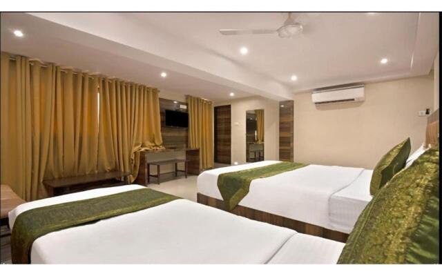 Hotel Rishi International