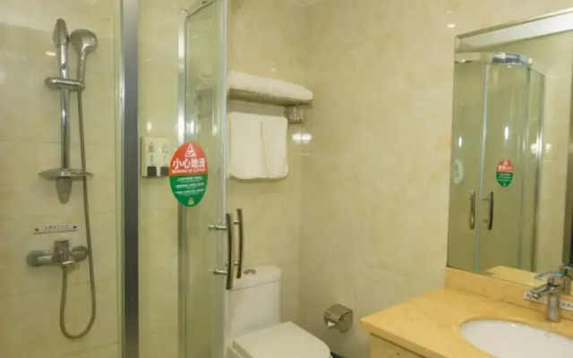 GreenTree Alliance Fengxian Fengcheng Nanfeng Highway Hotel