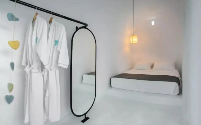 Two Bedroom Villa With Private Indoor Cave Pool