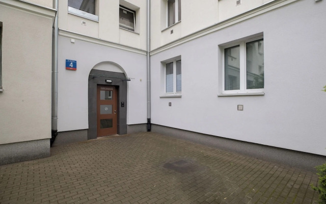 ShortStayPoland Stępińska B181