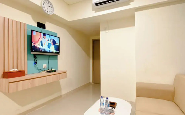 Homey And Clean Apartment With 2Br At Meikarta