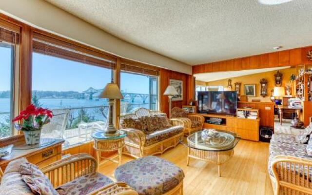 The Bridge and Balcony