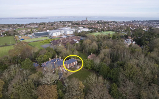 Yew Tree Apartment Two Ryde