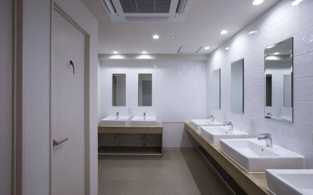 ENAKA Asakusa Central Hostel