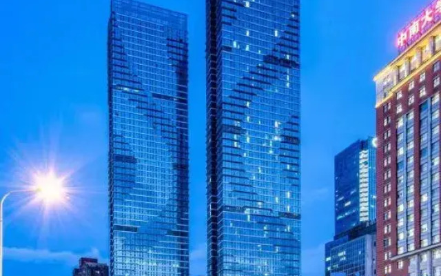 Changsha Yunxi High Altitude River View Suites jiudian B&B