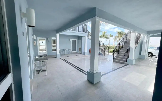 Shore View Hotel