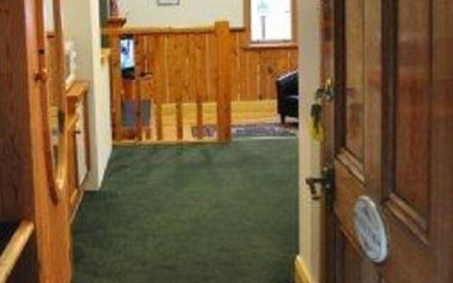 Bushman's Bar,Cafe & Accommodation