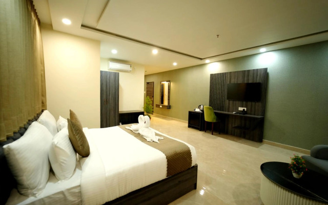 OYO 12079 Hotel Manu Vinod