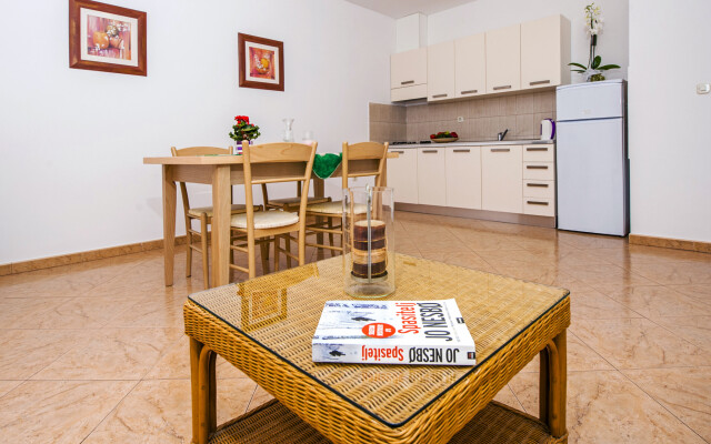 AppB1 Rovinj - Rovigno