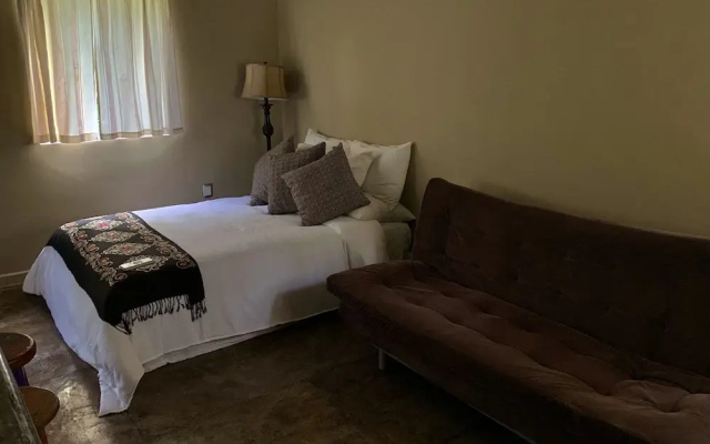 Hokhmah Heart Hotel