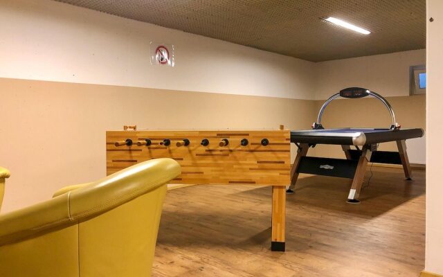 Fourteen 3 0 Zell am See S P