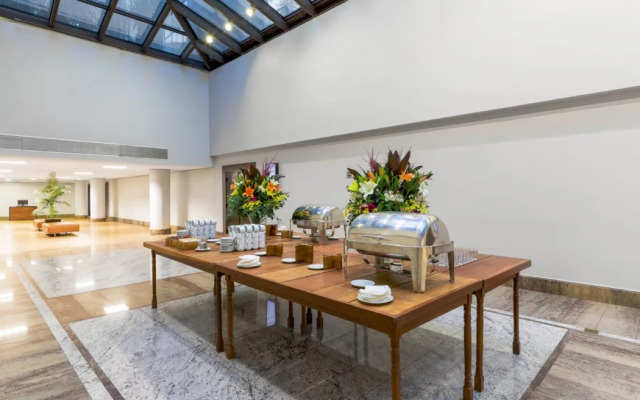 Wyndham Sao Paulo Ibirapuera Convention Plaza Hotel