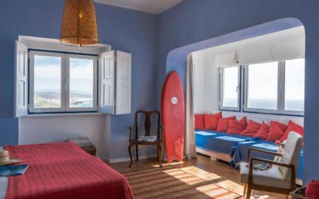 Chill In Ericeira Surf House