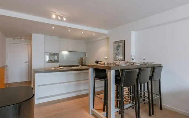 Beachside 3-bedroom Duplex Near Sea