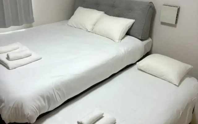 Laffitte Hirai Condominium Hotel – Guest Rooms – Tokyo