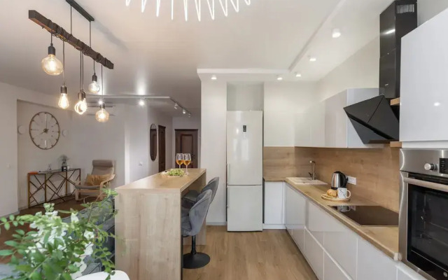 Spacious apartment near DanaMall