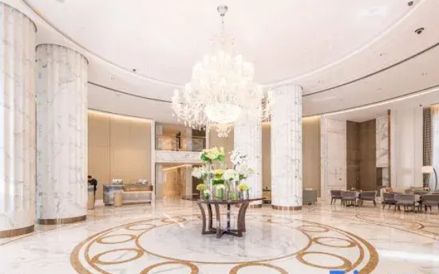 Senran Wutong Hotel
