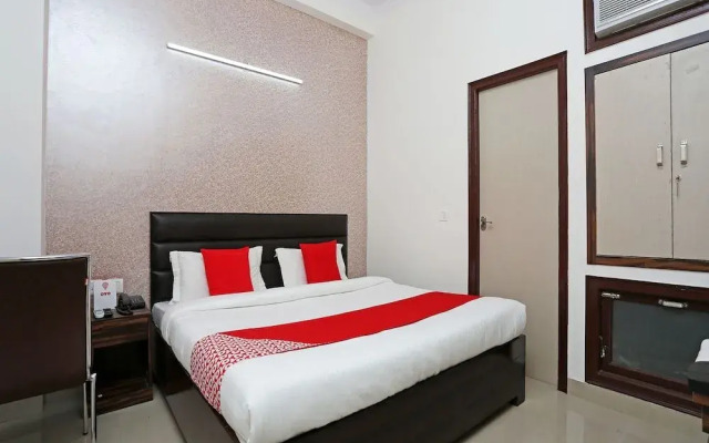 OYO 19665 GRT Residency